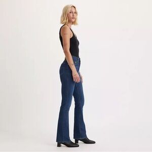 725 HIGH RISE BOOTCUT WOMEN'S JEANS

Color:  Lapis Dark Horse - Dark Wash